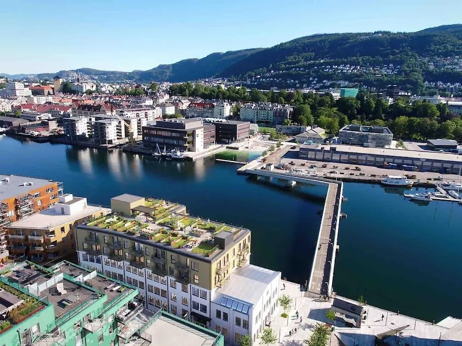 Sentrums-Naer Leilighet Med Sjoutsikt Bergen Apartment